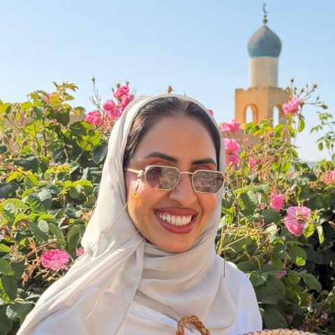 أسماء الشحي